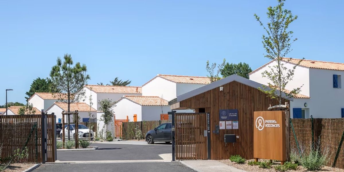 Entrée de la résidence Les Villas d'Olonne, exploitée par Pierre et Vacances