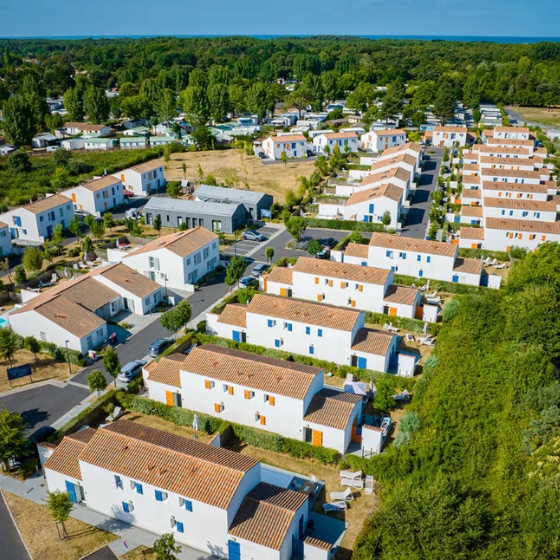 Vue aérienne de la résidence et de ses villas